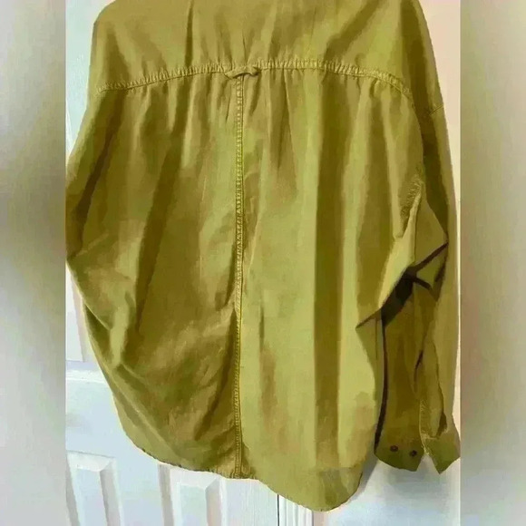 Zara overshirt olive green in excellent condition button down - Picture 9 of 9